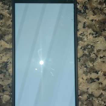 Media Markt Samsung S 23 Ultra Ekran Çatladı