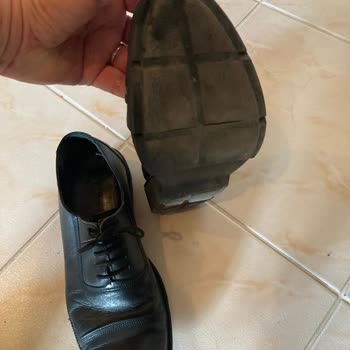 Boyner Cotton Bar Marka Ayakkabı Tabanı Yırtık Durumda