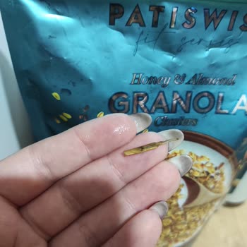 Patiswiss Granola Odun Çıktı İçinden