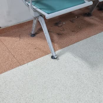 Dokuz Eylül Üniversitesi Tıp Fakültesi Bakımsızlık Ve Temizlik