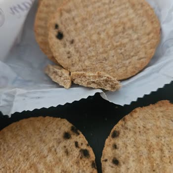 Torku Tam Kurabiyede Siyah Leke