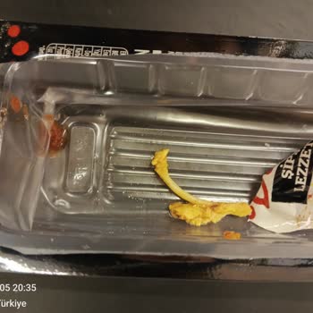 Aytaç Gıda Markalı Tavuk Dürümünde Kemik Şikayeti