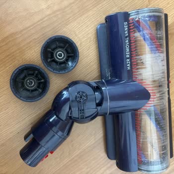 Dyson Gen 5 Ürününün Kalitesiz Parçaları
