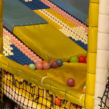 Marmara Park Çocuk Oyun Alanı Güvenlik Hijyen Sıfır