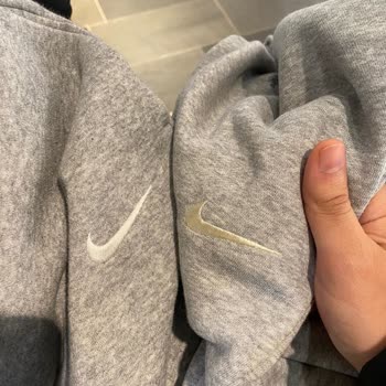 Sneaks Up Aynı Kod İle Üretilen 2 Farklı Ürün