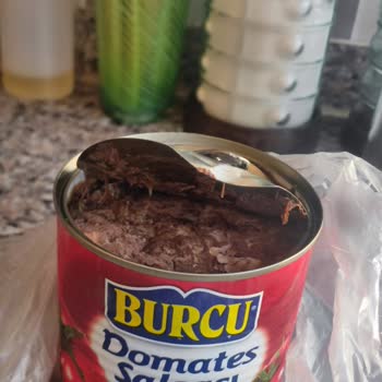 Burcu Gıda Ürünün Bozuk Çıkması