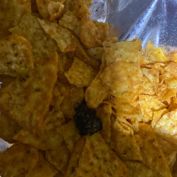 Doritos Ürünün İçinden Yabancı Madde Çıkması