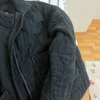 Zara Ceketin İçindeki Pamuklar Çıkıyor