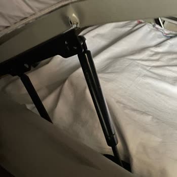 Yataş Garantisi Devam Eden Üründe Ücret Talep Ediliyor