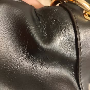 Nine West Çantadaki Deformasyonun Değişim