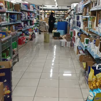 A101 Mağazasının Pisliği Ve Aldırış Etmeyişleri