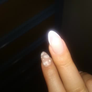 Ezgi Şimşek Nailbar & Makeup Yamuk Protez Tırnak Ve Üslupsuz Cevap