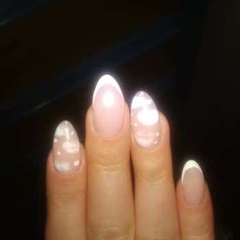 Ezgi Şimşek Nailbar & Makeup Yamuk Protez Tırnak Ve Üslupsuz Cevap