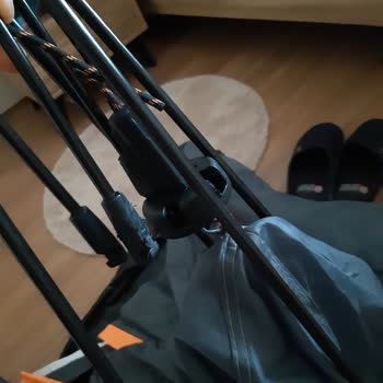 BİM Otomatik Çadırın Kanca Kısımları Yerinden Çıktı Takamıyorum