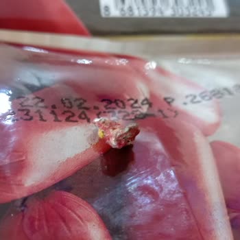 Beşler Sucuk Paketli Üründe Beklenmedik Yabancı Cisim