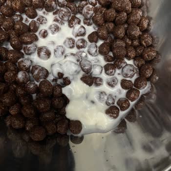 Migros Bozuk Süt Satışı