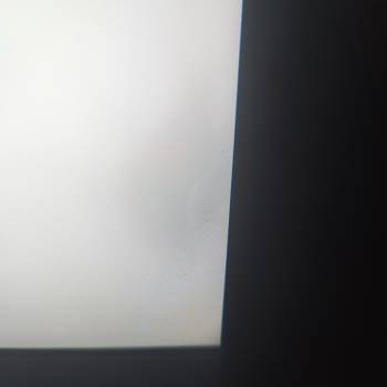 LG Monitörde Ölü Piksel