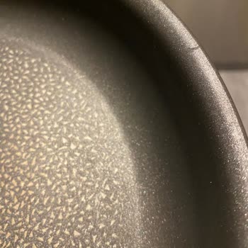 Tefal Ingenio Tencerem 2 Kez Kullanımda Soyulmaya Başladı