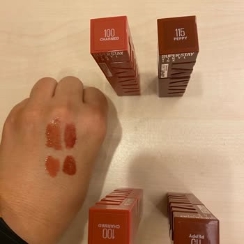 Maybelline Ruj Da Aynı Numara Farklı Tonlar