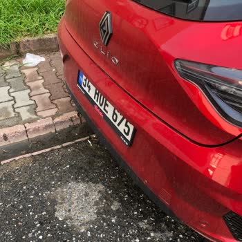 Renault Direksiyon Kitlenmesi Kazaya Sebep Oluyordu