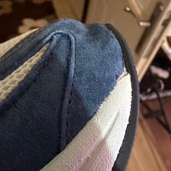 Sembol Sneakers Kusurlu Ürün Ve İlgisiz Satıcı Sorunu