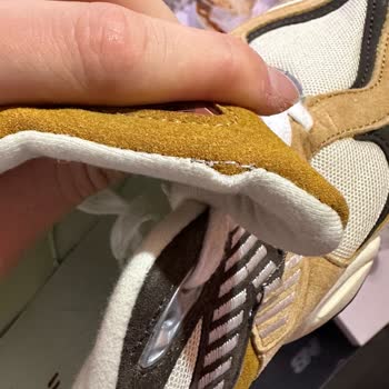 Sembol Sneakers Kusurlu Ürün Ve İlgisiz Satıcı Sorunu