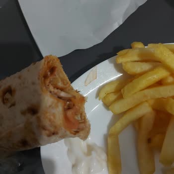 Yemeksepeti Uygulaması Yorumları Seçiyor