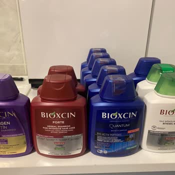 Bioxcin Şampuan Kafamın İçini Yara Yaptı Ve Saçlarım Aşırı Dökülüyor