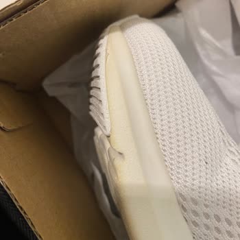 Skechers Tabanın Sararması (Renk Sorunu)