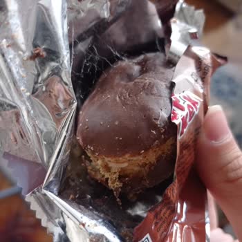 Eti Gıda Pop Kekten Kurt Çıktı