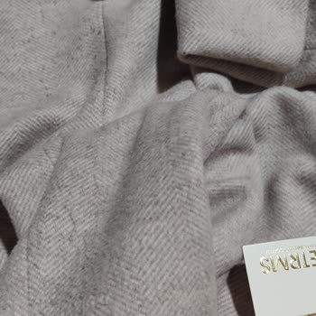 Setrms Defolu Ürün Satıyor