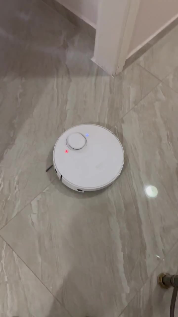 Fakir RS770 Robot Vacuum Cleaner Is a Problem All Over!! video cover