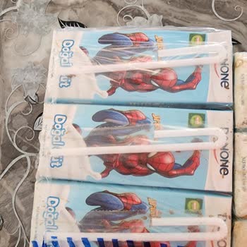 Migros Sanal Marketten Süt Ambalajı Böceklenmiş