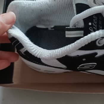SuperStep Skechers Sağ Ayakkabı Sökülmesi