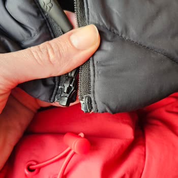 The North Face Jack Wolfskin Mont Fermuar Arızası