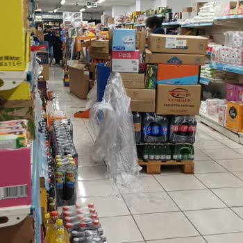A101 Şubesi Hijyenik Olmayan Koşullar, Pis Ve Dağınıklık İçerisinde