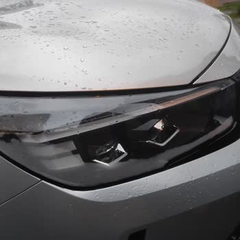 Opel Corsa 1.2 T Ultimate Far Hatası