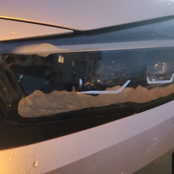 Opel Corsa 1.2 T Ultimate Far Hatası