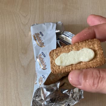 Ülker Saklıköy Neredeyse Kremalı Bisküvi