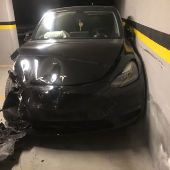 Tesla Kazası Sonucu Yaşadığım Mağduriyet