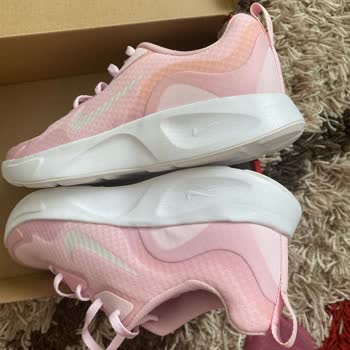 In Street Ten Alıp Bir Kez Bile Giyemediğim Nike