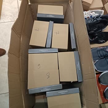 Aras Kargo Defalarca Kargom Yolda Açılıp İçindekiler Alındı