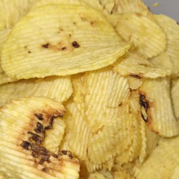 Ruffles'ta Yanık Cipsler Var