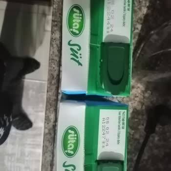 Sütaş Bozuk Ve Kokan Sütleri.