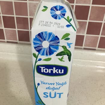 Torku Süt Çok Kötü Kokuyor