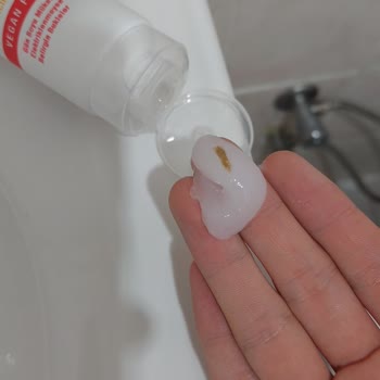 Gratis Urban Saç Kreminden Yabancı Pis Bir Madde Çıktı