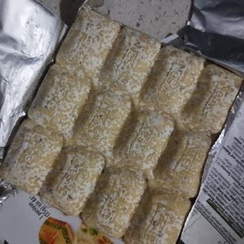 Nestle Damak Baklavalı Bozuk Çikolata!