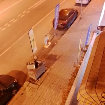 Edirne Belediyesi Araç Park Etmemizi Engelliyor