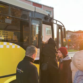İETT - İstanbul Elektrik Tramvay Tünel Gelmeyen 401 T Yüzünden Dondurucu Soğukta 50 Dakika İşe Geç Kalıyoruz
