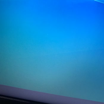 2 Aylık Lenovo Laptop Pikseli Çalışmıyor